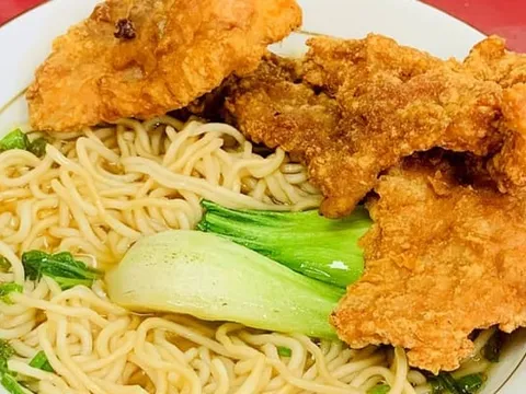 Crispy chicken noodle soup from Shanghai Delight Chinese Restaurant
